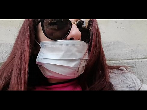❤️ Nicoletta rächt sich an ihrem Nachbarn und pinkelt in seine Garage (Special Covid19 Italian Quarantine) ️❌ Sex video bei uns ❌️