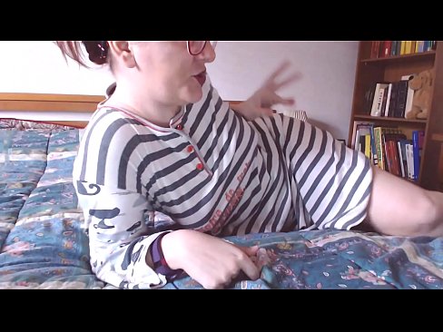 ❤️ Nimm diesen großen schwarzen Schwanz in deinen Mund kleine Sklavin ️❌ Sex video bei uns ❌️